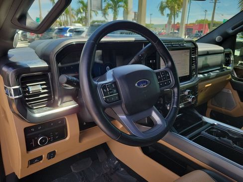 Used 2024 Ford F250 Lariat w/ Lariat Ultimate Package AWD/4WD image 7
