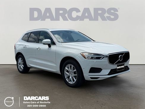 Used 2019 Volvo XC60 T5 Momentum w/ Multimedia Package AWD/4WD image 1