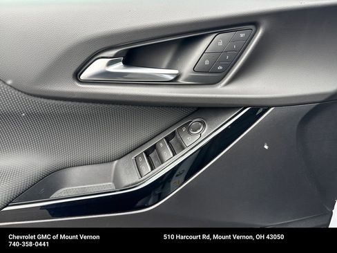 New 2026 Chevrolet Equinox RS w/ Convenience Package III FWD image 13
