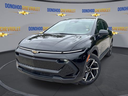 New 2026 Chevrolet Equinox EV LT image 4