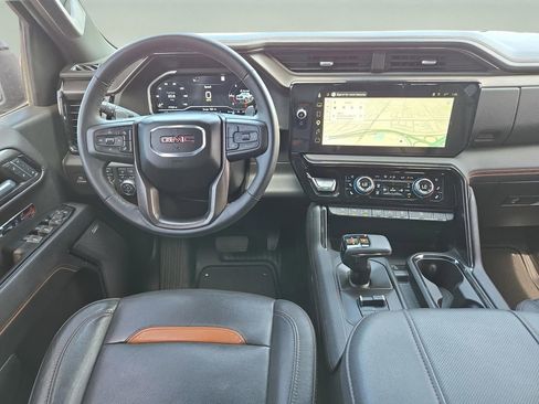 Used 2023 GMC Sierra 1500 AT4 w/ AT4 Preferred Package AWD/4WD image 29
