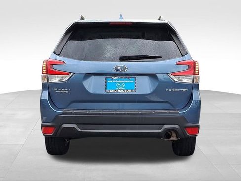 Used 2023 Subaru Forester Premium AWD/4WD image 5