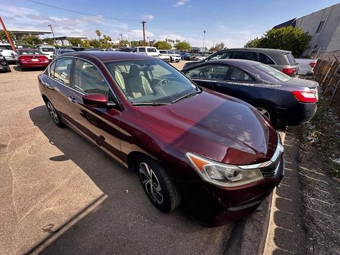 Used 2016 Honda Accord LX image 22