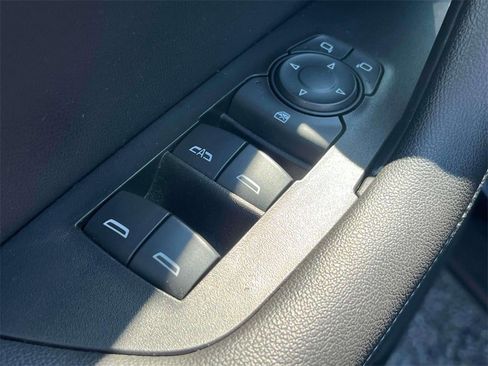 Used 2022 Chevrolet Blazer LT w/ LPO, Black Grille Bar Package image 16