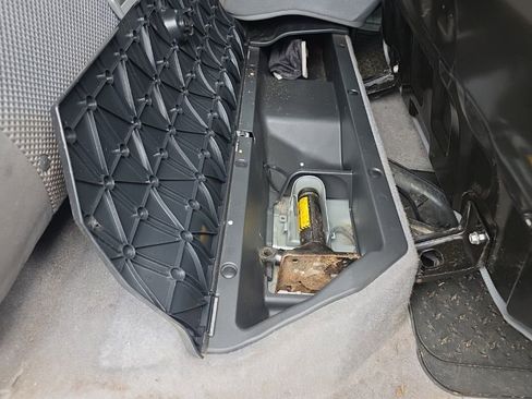 Used 2011 Toyota Tacoma PreRunner image 20