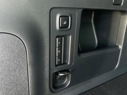 New 2026 Lincoln Navigator L Black Label AWD/4WD image 25