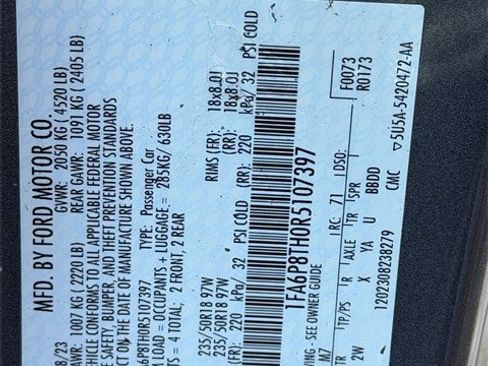 Used 2024 Ford Mustang Coupe image 31