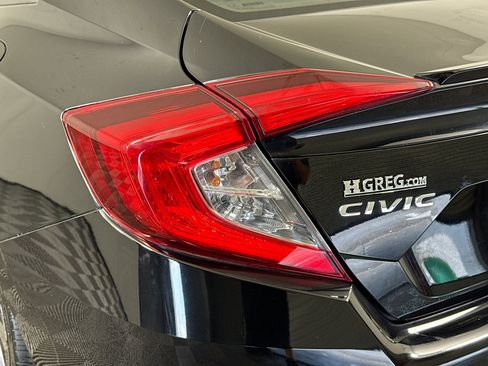 Used 2020 Honda Civic Sport image 36