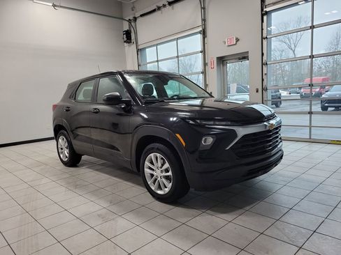 Used 2024 Chevrolet TrailBlazer LS image 6