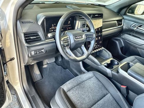 Certified 2025 GMC Terrain Elevation image 10