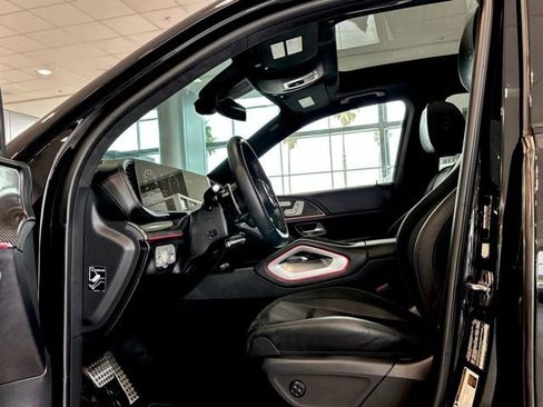 Certified 2025 Mercedes-Benz GLE 53 AMG GLE 53 AMG image 13