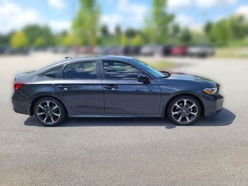 Used 2025 Honda Civic Sport image 9