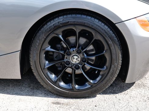 Used 2004 BMW Z4 2.5i image 76