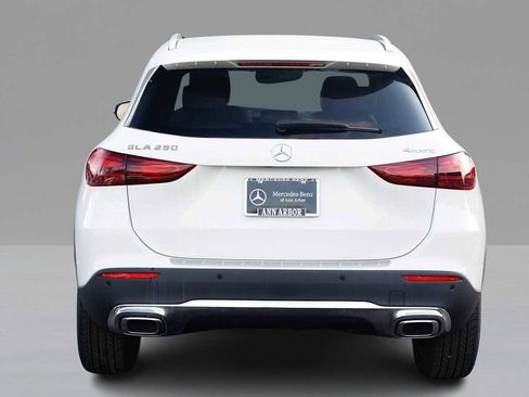 New 2026 Mercedes-Benz GLA 250 4MATIC image 6