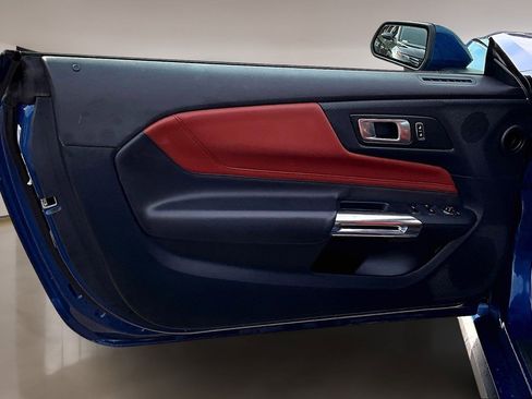 Used 2024 Ford Mustang Premium image 20