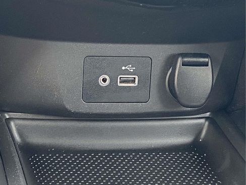 Used 2018 Nissan Rogue SL AWD/4WD image 27