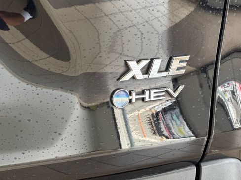 Certified 2025 Toyota RAV4 XLE w/ Convenience Package AWD/4WD image 27