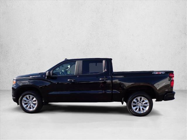Used 2024 Chevrolet Silverado 1500 Custom AWD/4WD image 2