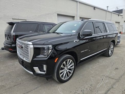 Used 2022 GMC Yukon XL Denali w/ Max Trailering Package image 1