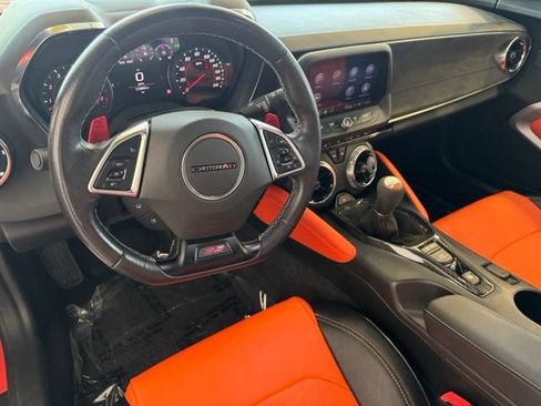 Used 2021 Chevrolet Camaro SS RWD image 8