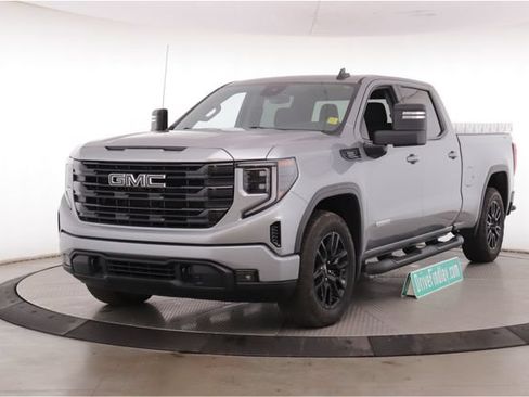Used 2024 GMC Sierra 1500 Elevation AWD/4WD image 10