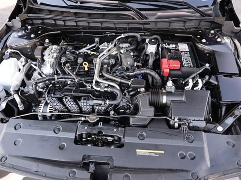 Certified 2025 Nissan Altima 2.5 SV w/ SV Premium Package AWD/4WD image 28