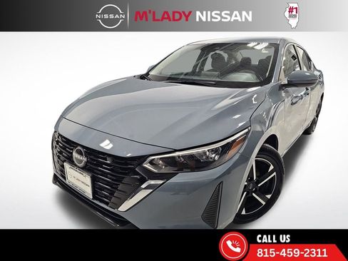 Used 2025 Nissan Sentra SV w/ All-Weather Package image 2