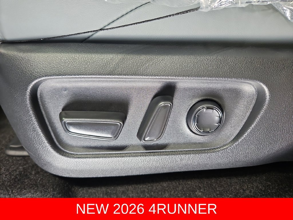 New 2026 Toyota 4Runner Trailhunter AWD/4WD image 31