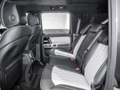Used 2025 Mercedes-Benz G 63 AMG 4MATIC image 22