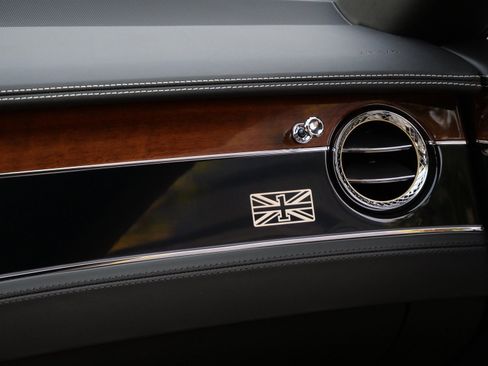 Used 2020 Bentley Continental GT image 20
