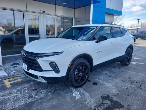 Certified 2023 Chevrolet Blazer LT w/ Convenience Package FWD image 2