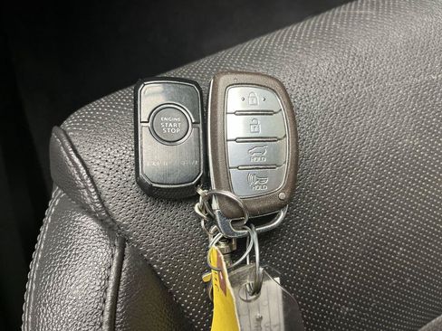 Used 2017 Hyundai Tucson SE Plus AWD/4WD image 26