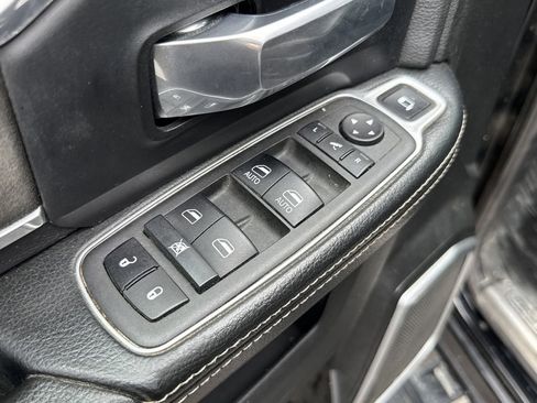 Used 2022 RAM 2500 Laramie image 11