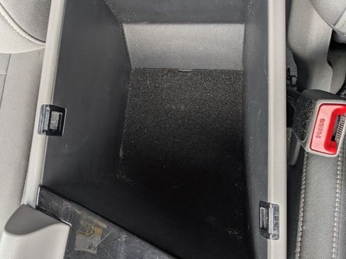 Used 2025 Hyundai Elantra SEL FWD image 26