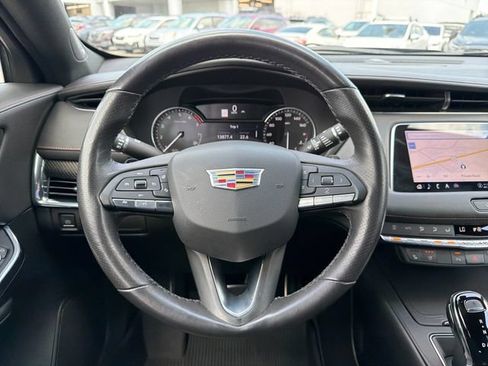 Used 2023 Cadillac XT4 Sport AWD/4WD image 10