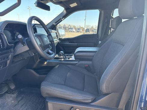 Used 2022 Ford F150 XLT w/ Equipment Group 302A High image 11