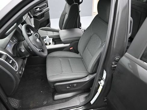 New 2026 RAM 1500 Big Horn AWD/4WD image 11