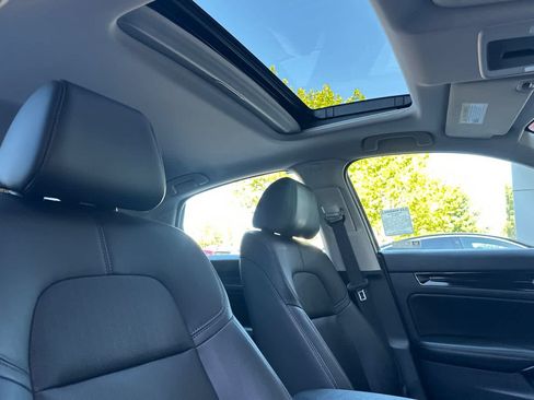 Used 2023 Honda Civic EX-L image 16