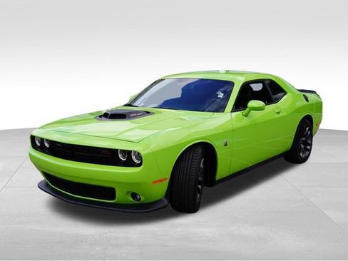 Certified 2023 Dodge Challenger R/T Scat Pack w/ Plus Package RWD image 11