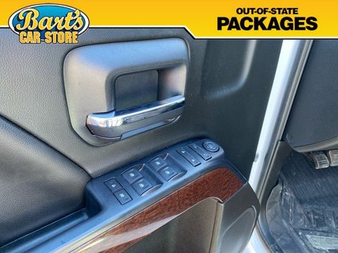 Used 2017 GMC Sierra 1500 SLE w/ SLE Value Package image 23