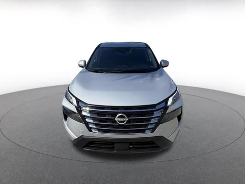 Used 2025 Nissan Rogue SV FWD image 4