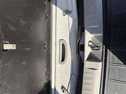 Used 2010 Toyota Highlander Limited image 29