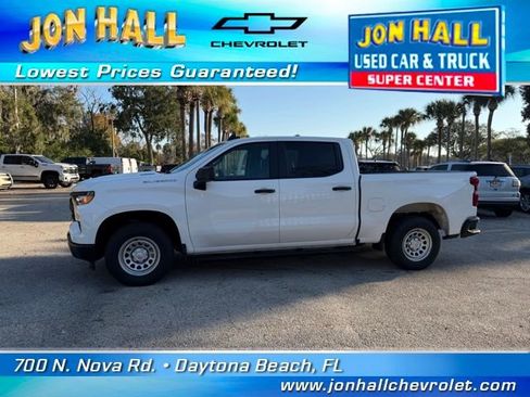 Certified 2025 Chevrolet Silverado 1500 W/T w/ WT Value Package image 3