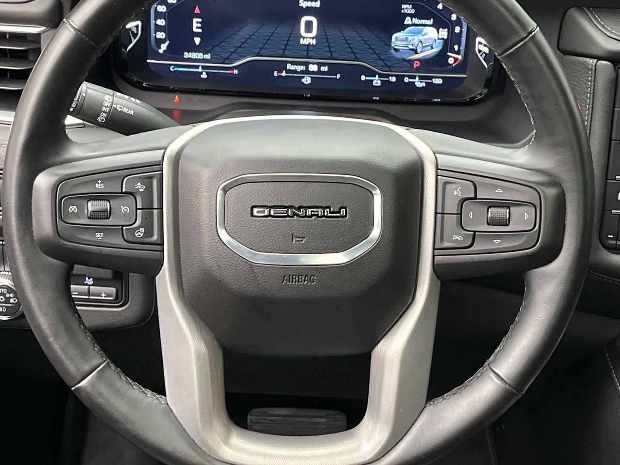 Certified 2023 GMC Yukon Denali w/ Max Trailering Package AWD/4WD image 17