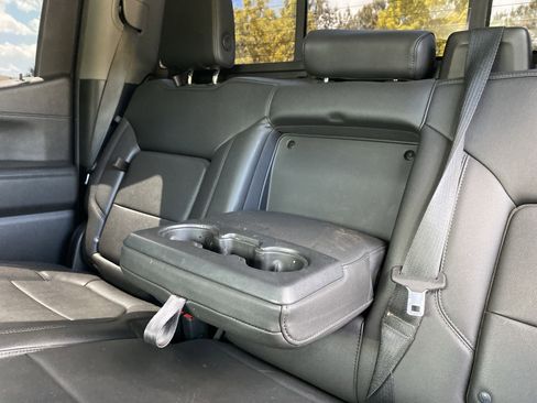 Used 2021 Chevrolet Silverado 1500 LT Trail Boss w/ Convenience Package II image 22