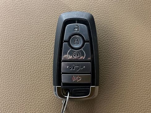 Certified 2023 Ford F150 Lariat AWD/4WD image 34