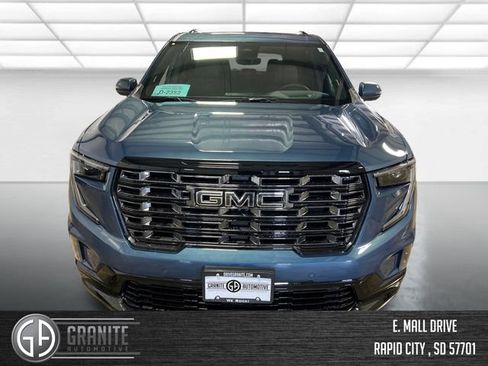 Used 2026 GMC Acadia Denali Ultimate w/ LPO, Floor Liner Package image 9