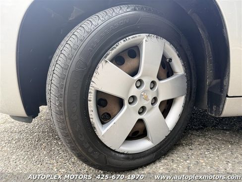 Used 2008 Chevrolet HHR LS FWD image 20