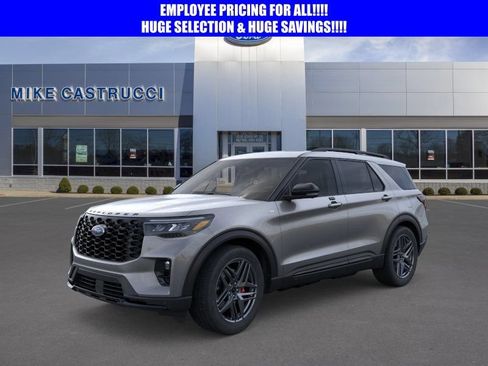New 2026 Ford Explorer ST-Line w/ ST-Line Street Pack AWD/4WD image 1