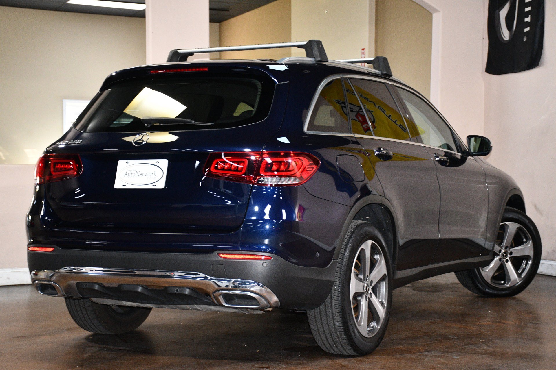 Used 2022 Mercedes-Benz GLC 300 image 5
